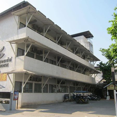 Chomdoi House Hotel Chiang Mai Exterior photo
