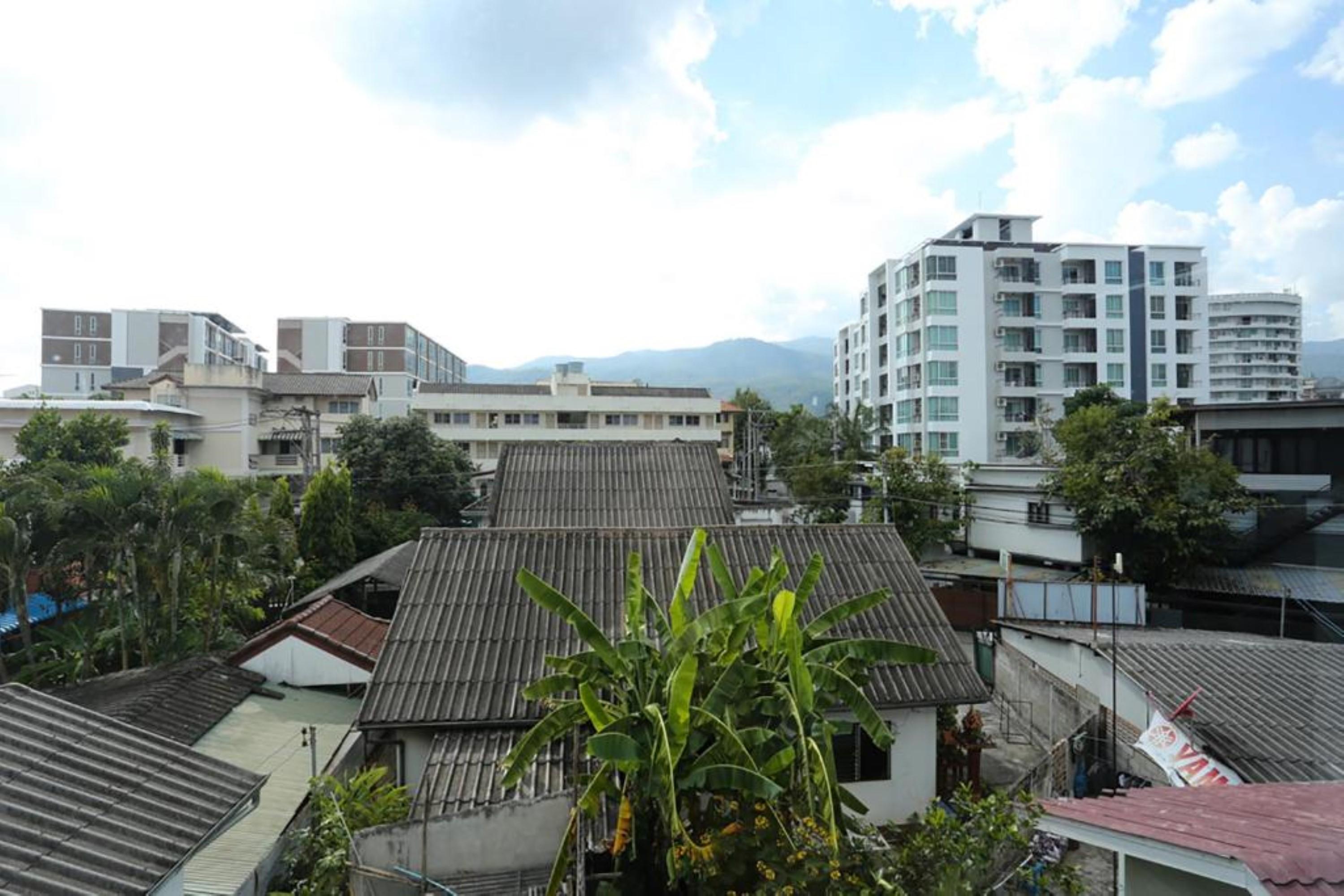 Chomdoi House Hotel Chiang Mai Exterior photo